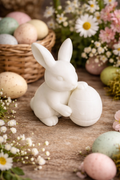 Bunny holding an egg